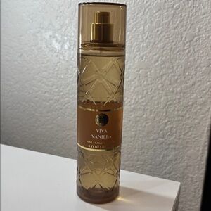 Bath & Body Works Viva Vanilla Fragrance